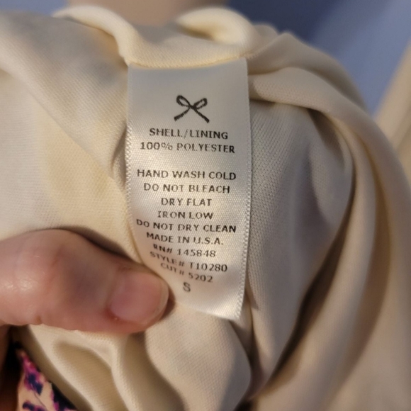 Everly Small Womens Blouse - Picture 7 of 7